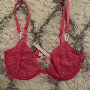 Victoria’s Secret Sexy Tee Unlined Demi Bra